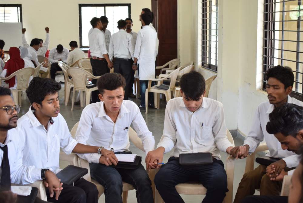 Pray and Fast for Gospel Breakthroughs in India's States