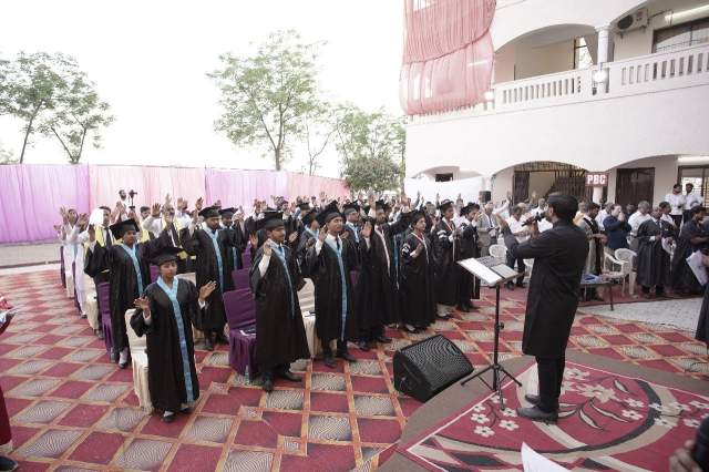 The graduating class at Punjab Bible College.